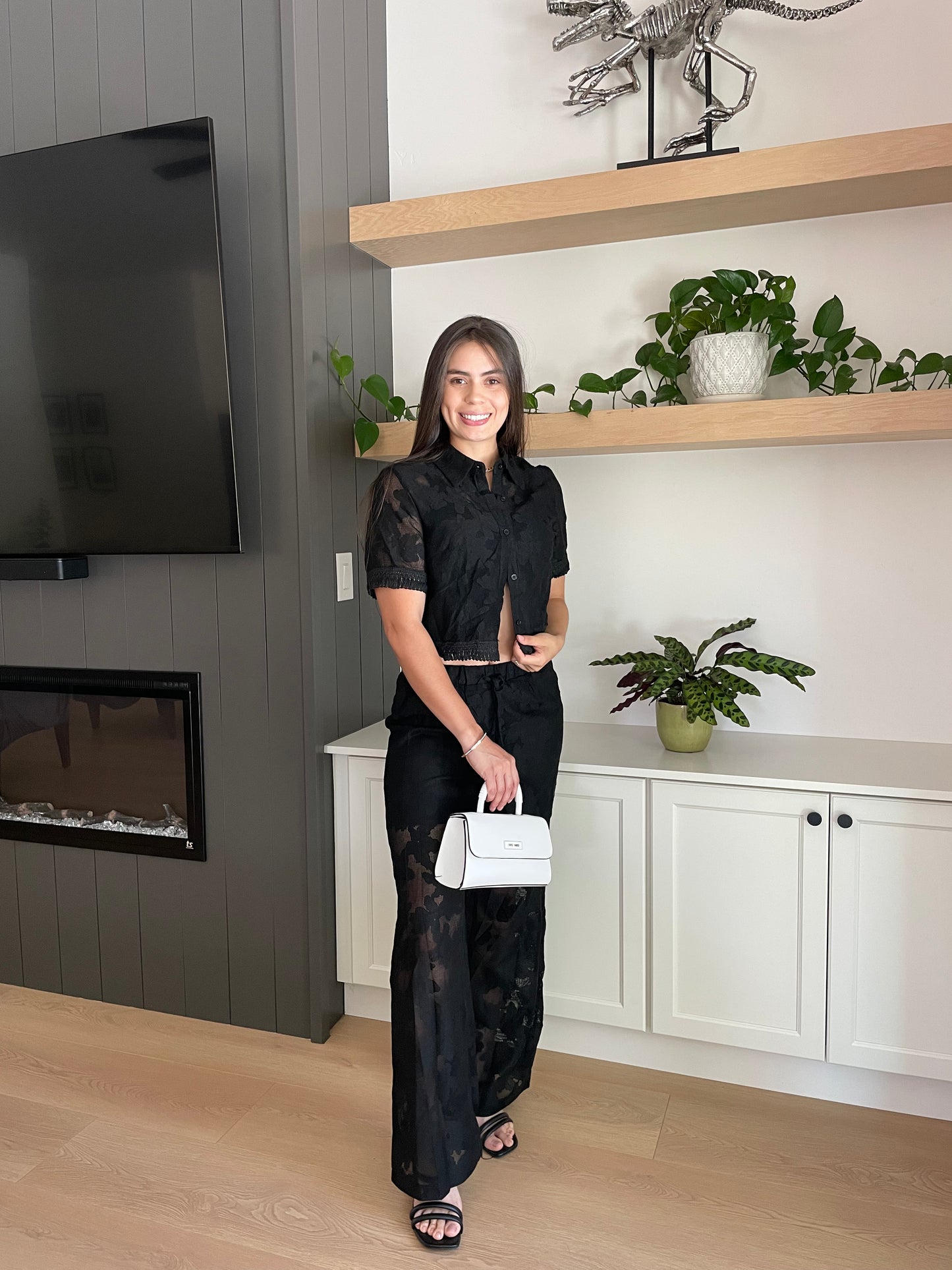Set Alaia